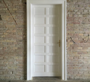 dvere01